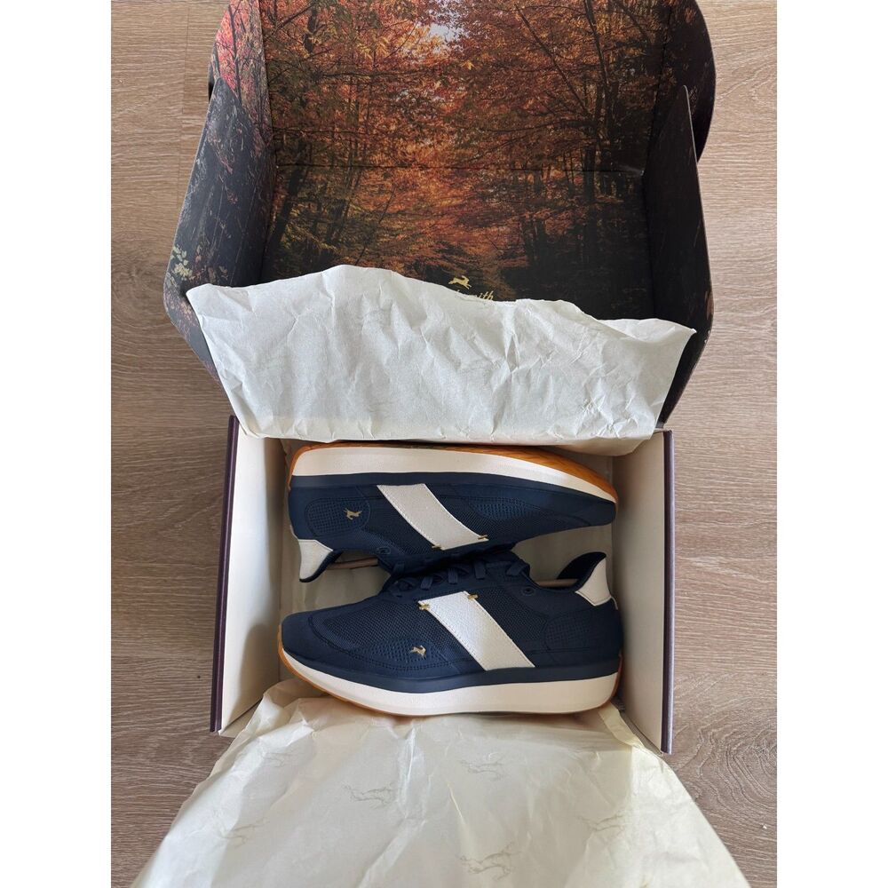 Tracksmith Eliot Runner Men's Running Shoes Size 9.5 10 Navy/Ivory New In Box